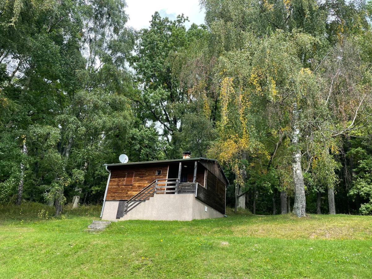 Chata Adam U Lipna Горни-Плана Экстерьер фото