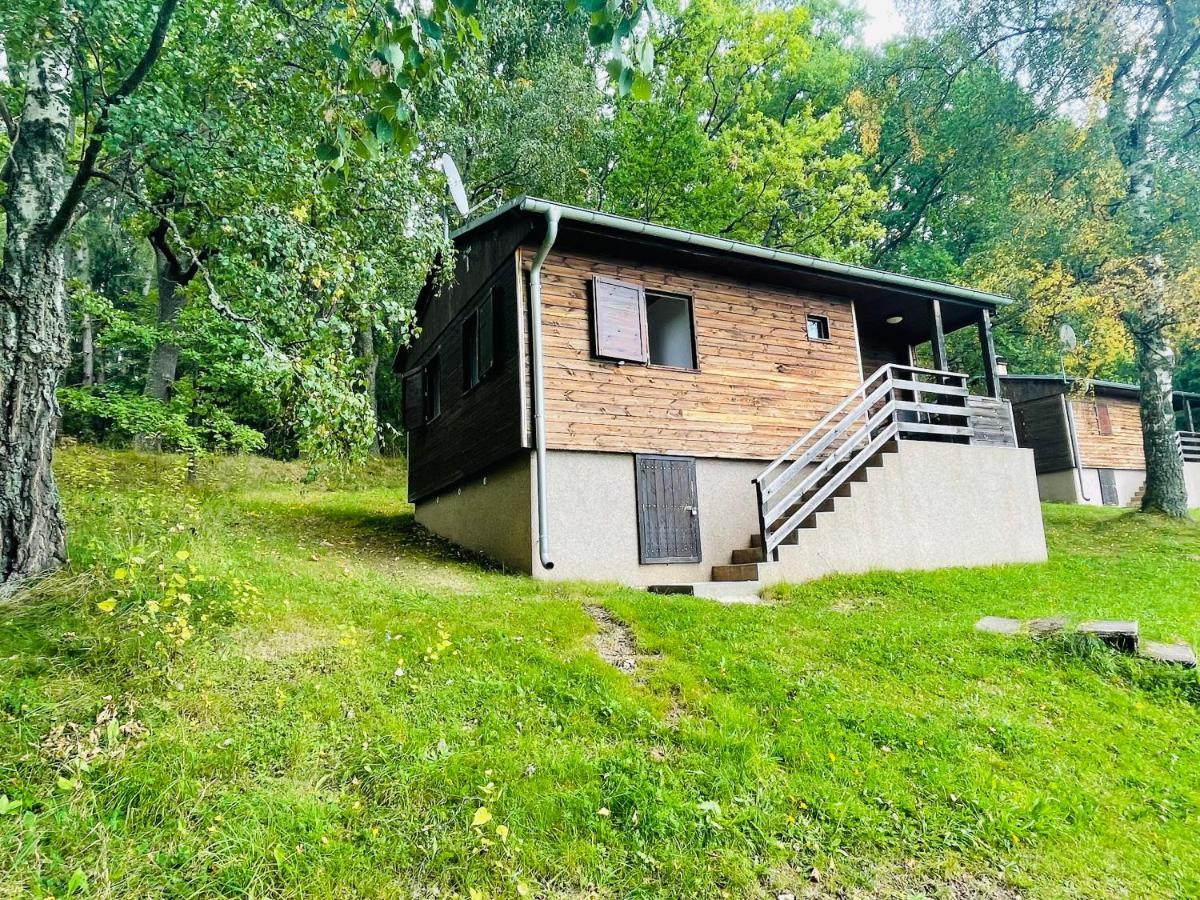 Chata Adam U Lipna Горни-Плана Экстерьер фото