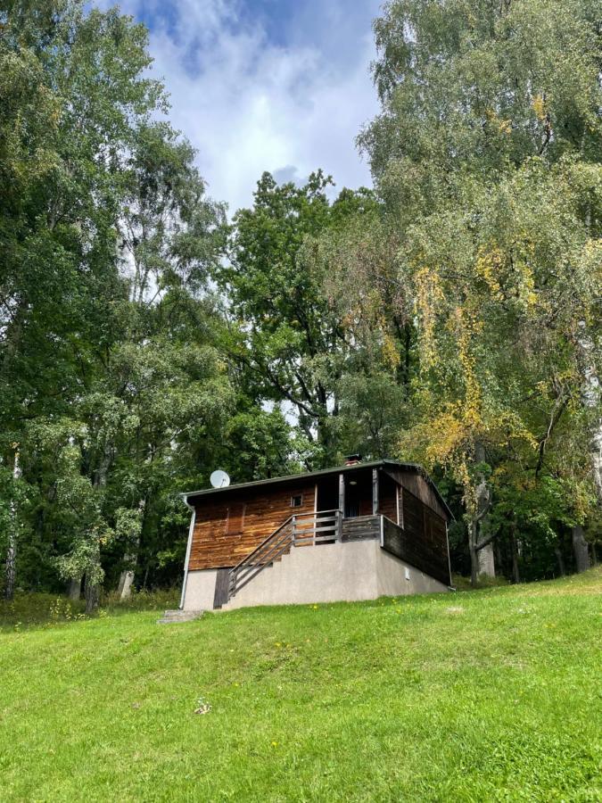 Chata Adam U Lipna Горни-Плана Экстерьер фото